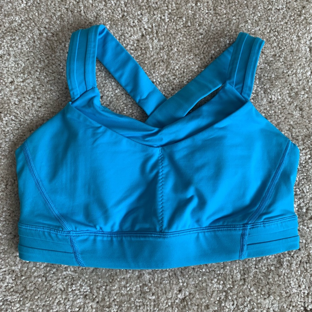 Lululemon Sports Bra EUC